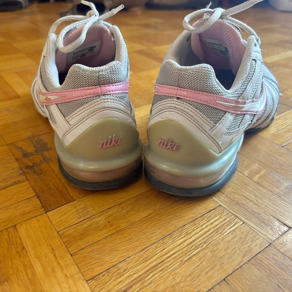 Y2k 90s running shoes. UNREAL looking for best offer nikes air max 90 - Picture 5 of 9